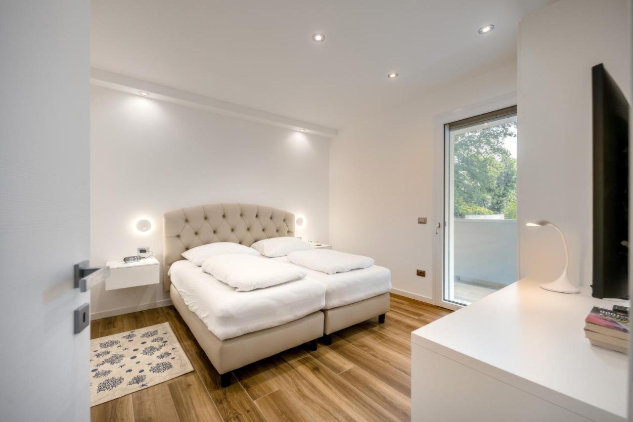 Ferrari Apartments Ponente Caorle Zewnętrze zdjęcie